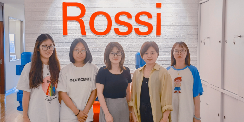 Rossi China employees
